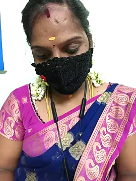 Tamil Pallavi online show from April 19, 5:25 pm