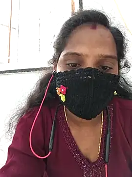 Tamil Pallavi online show from April 10, 10:22 am