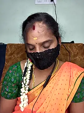 Tamil Pallavi online show from April 15, 5:17 pm