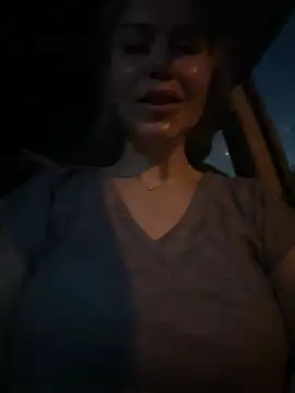 Snapshot of AnikaSunshine chatting on July 11, 6:52 pm AnikaSunshine online show from July 11, 6:52 pm