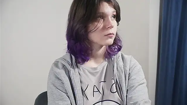 GriselWarick online show from December 2, 8:49 am