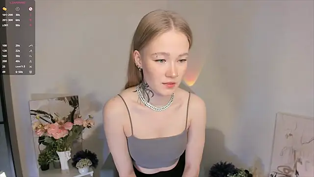 MaireLanda online show from February 13, 4:23 am