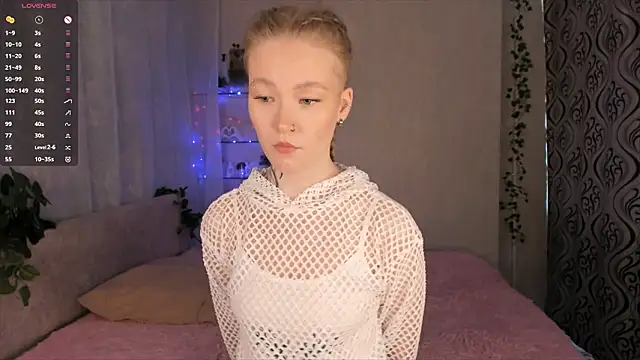 MaireLanda online show from March 10, 4:27 am