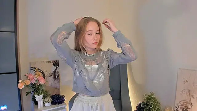 MaireLanda online show from December 17, 5:34 am