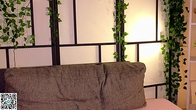 MatthewHoffis online show from February 22, 8:32 pm