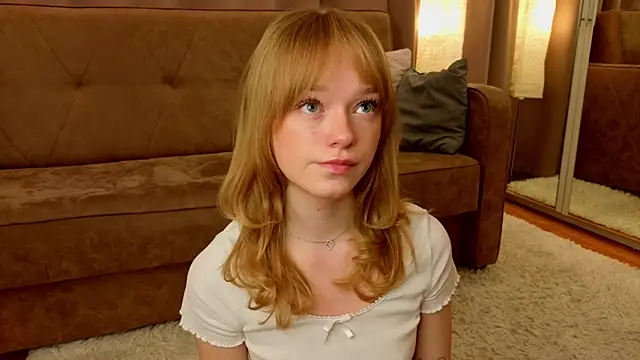 MatthewHoffis online show from December 18, 6:51 am