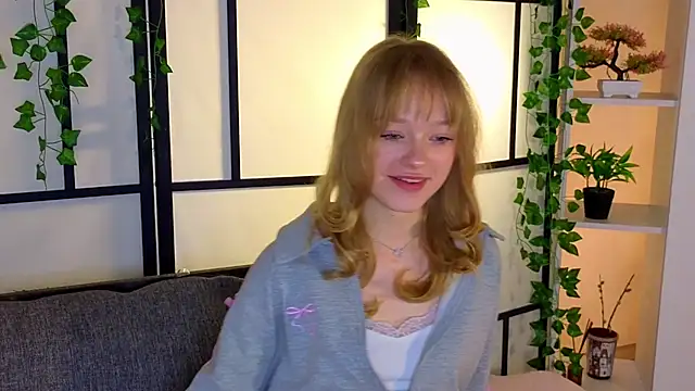 MatthewHoffis online show from February 11, 8:52 pm