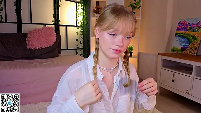 MatthewHoffis online show from March 12, 8:13 pm