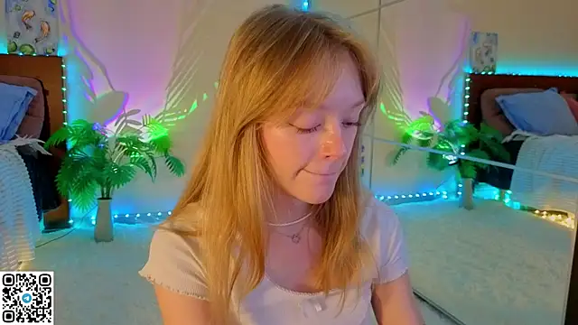 Snapshot of MatthewHoffis chatting on July 13, 9:03 pm MatthewHoffis online show from July 13, 9:03 pm