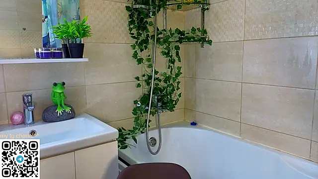 MatthewHoffis online show from March 29, 8:32 pm