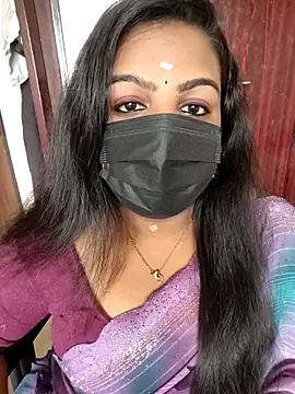 Snapshot of Tamil_Shara chatting on May 27, 8:00 am Tamil Shara online show from May 27, 8:00 am