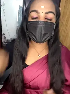 Snapshot of Tamil_Shara chatting on April 21, 7:59 am Tamil Shara online show from April 21, 7:59 am