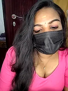 Snapshot of Tamil_Shara chatting on April 19, 6:21 pm Tamil Shara online show from April 19, 6:21 pm
