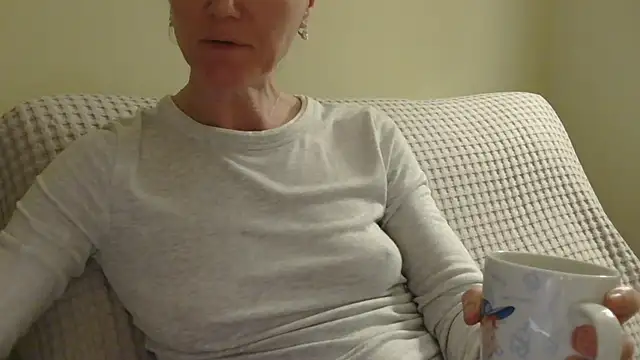 AuroraAG online show from April 14, 8:14 pm