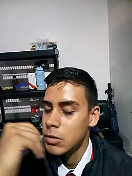 totoro 239 online show from April 5, 1:23 am