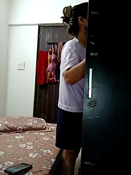 shilpa-singh online show from April 15, 4:44 pm