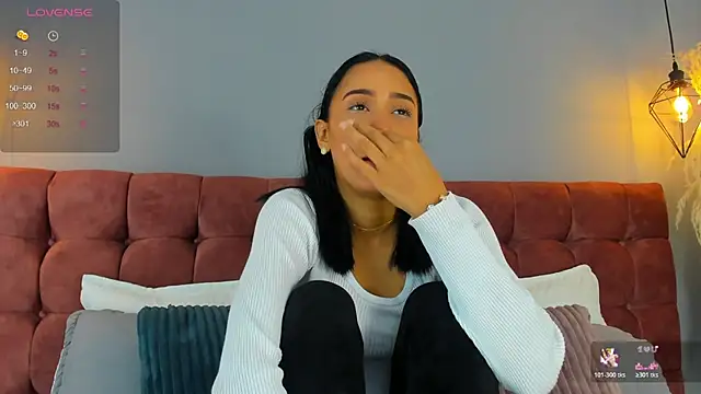 Samantha luv  online show from January 13, 2:37 am