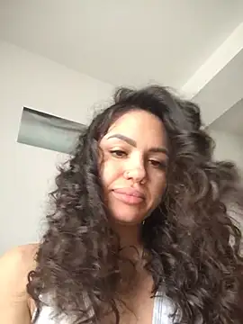 Snapshot of SiennaLuxexx chatting on June 19, 12:55 pm SiennaLuxexx online show from June 19, 12:55 pm