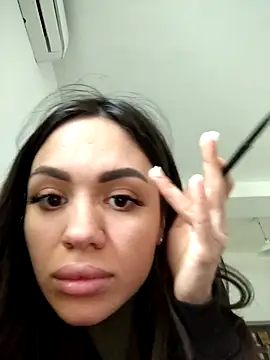 SiennaLuxexx online show from April 10, 10:22 am