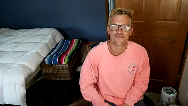 SpunRedneck online show from June 19, 1:11 am
