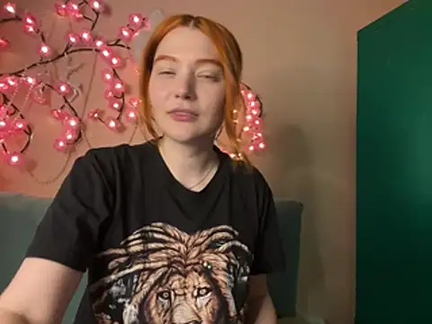 Ungoliant Kiss online show from April 30, 8:57 pm