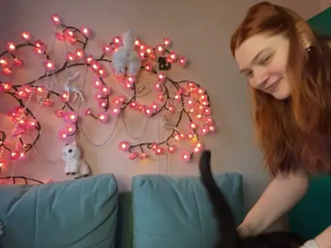 Ungoliant Kiss online show from March 22, 4:08 pm