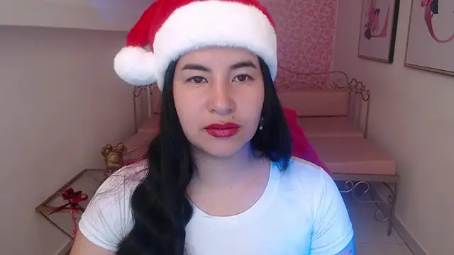 Nina harpper  online show from December 22, 1:22 pm