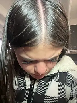 Camila Duarte2 online show from January 14, 1:37 pm