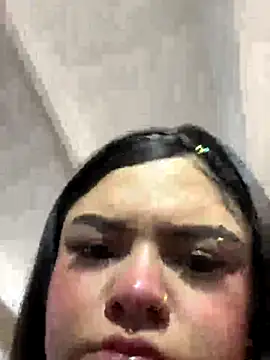 Snapshot of Camila_Duarte2 chatting on December 2, 12:40 pm Camila Duarte2 online show from December 2, 12:40 pm