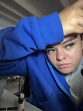 Camila Duarte2 online show from February 19, 1:30 pm