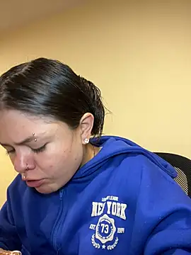 Camila Duarte2 online show from March 12, 2:10 pm