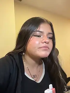 Camila Duarte2 online show from April 15, 7:58 pm