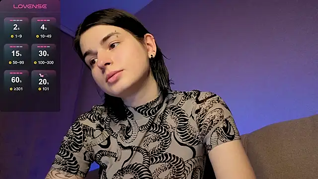 lololozhechka online show from April 21, 7:31 pm