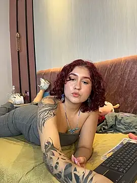 MissSavage  online show from May 22, 6:17 pm