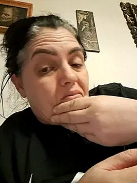 gini92 online show from February 2, 7:02 pm