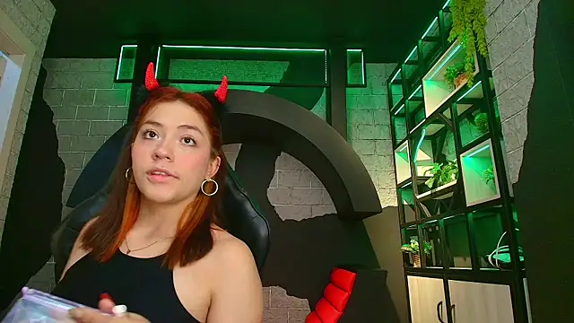 NaughtyNebula online show from January 10, 7:09 pm