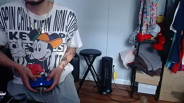 Longdforya online show from May 10, 10:22 pm