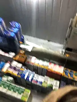 Imoly69 online show from December 1, 9:15 pm