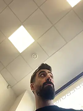 Ghost-Zero online show from April 22, 1:18 pm