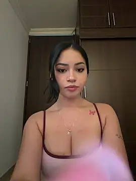 Snapshot of abbymnd1 chatting on July 31, 4:12 am abbymnd1 online show from July 31, 4:12 am