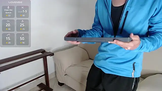 francoheat online show from December 1, 10:10 pm