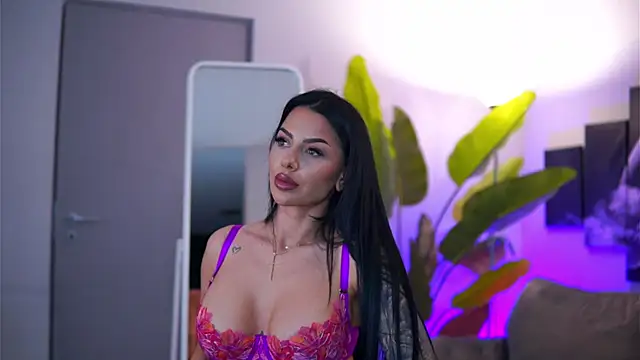 Ivy Trix online show from February 2, 7:13 pm