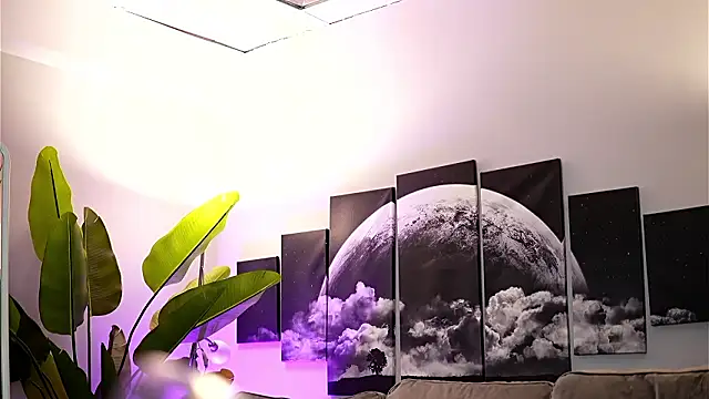 Ivy Trix online show from March 6, 7:42 pm