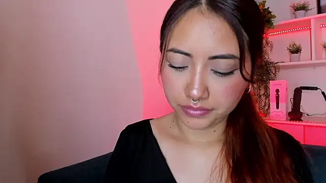 Saelivrae online show from February 5, 7:21 pm