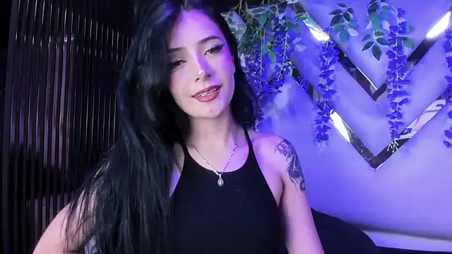 liinzy rouse69 online show from April 18, 5:10 am