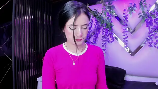 liinzy rouse69 online show from April 8, 3:46 pm