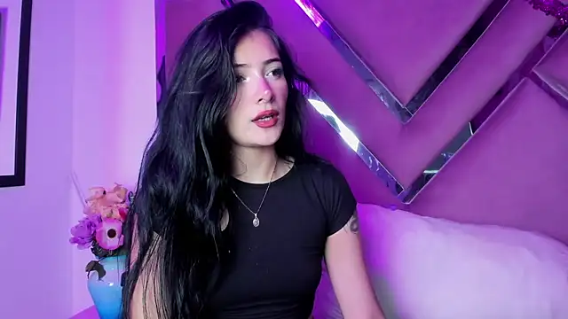 liinzy rouse69 online show from April 11, 4:42 am