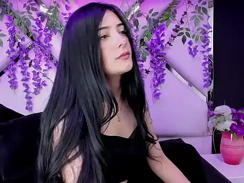 Snapshot of liinzy_rouse69 chatting on January 15, 3:04 pm liinzy rouse69 online show from January 15, 3:04 pm