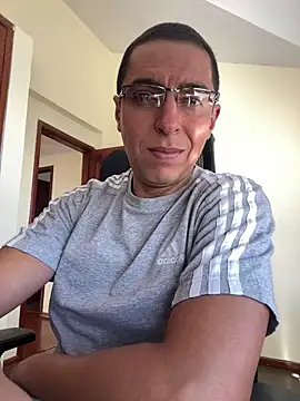 Tu Principe Azul36 online show from June 17, 1:32 pm