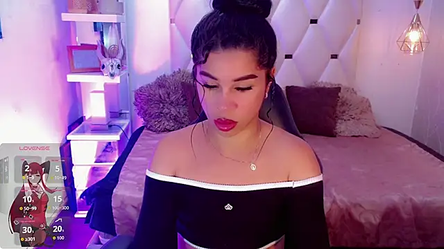 Exotica Celyne  online show from December 18, 11:58 am